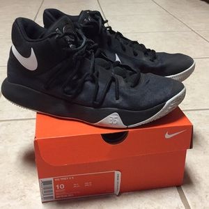Nike KD basketball shoes